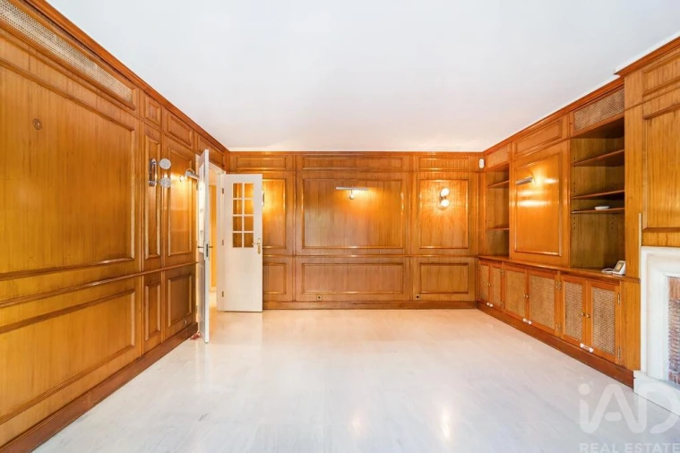 Apartamento T2 para Arrendamento em Avenidas Novas Foto 5