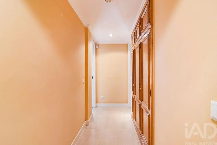 Apartamento T2 para Arrendamento em Avenidas Novas Foto 14