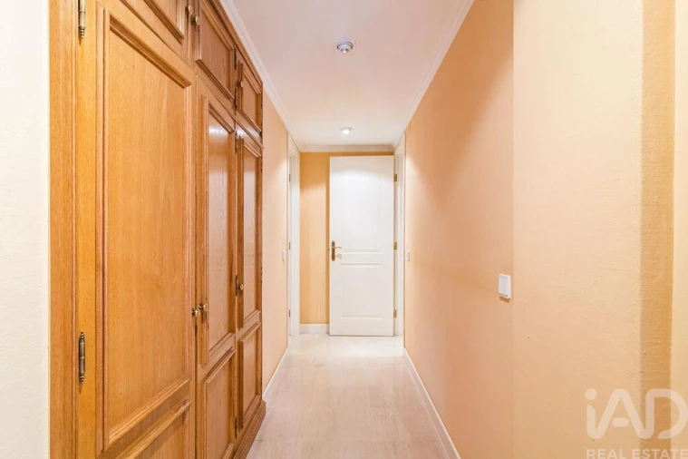 Apartamento T2 para Arrendamento em Avenidas Novas Foto 13