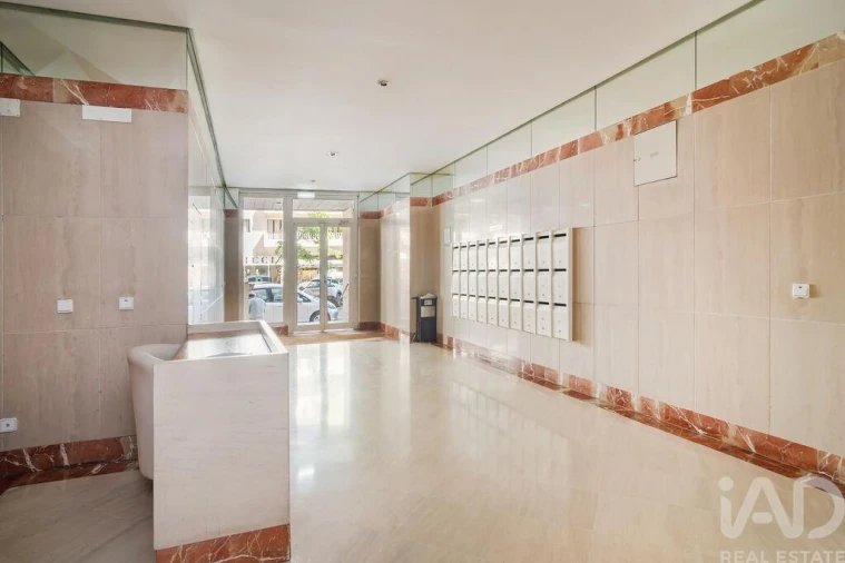 Apartamento T2 para Arrendamento em Avenidas Novas Foto 28