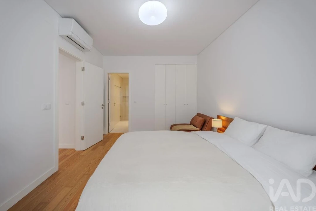 Apartamento T1 para Arrendamento em Arroios Foto 13