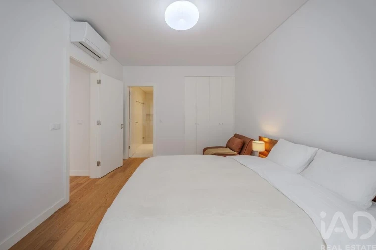 Apartamento T1 para Arrendamento em Arroios Foto 13