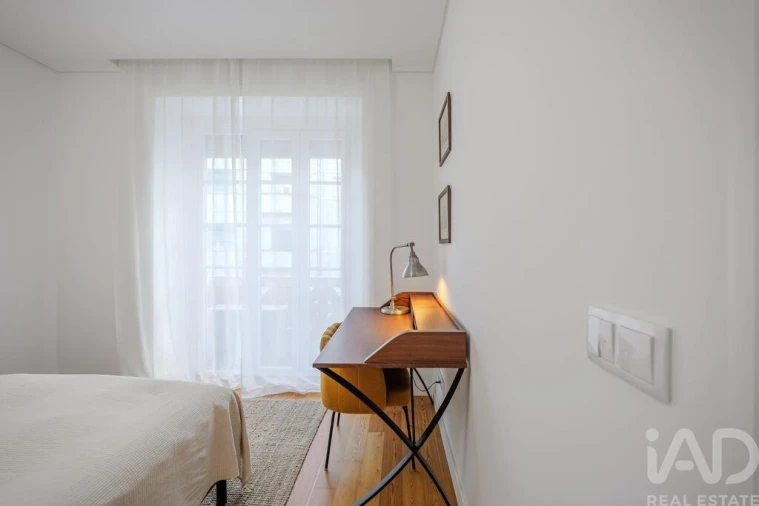 Apartamento T1 para Arrendamento em Arroios Foto 10