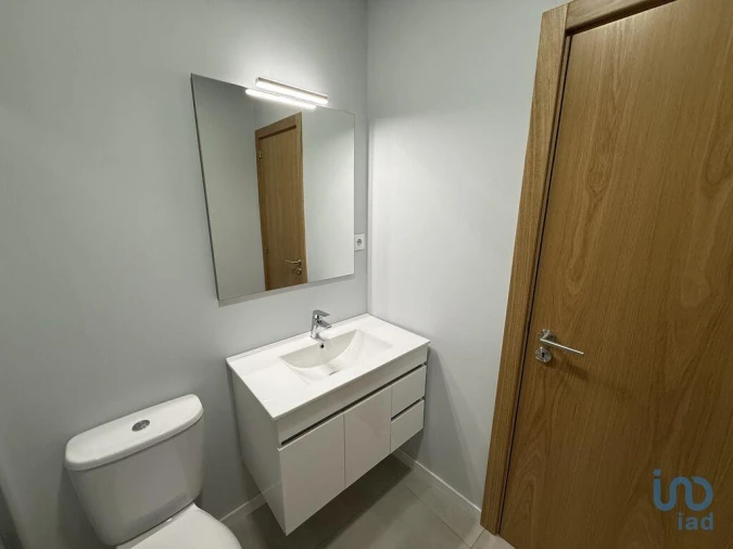 Apartamento T3 para Venda em Poiares e Canelas Foto 7