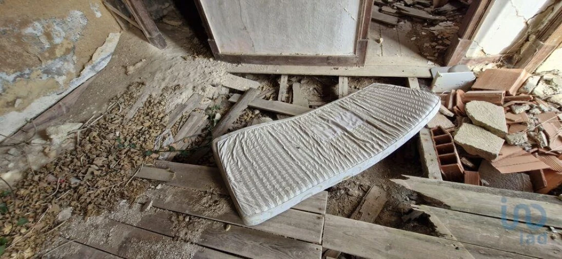 Moradia T3 para Venda em Azambujeira e Malaqueijo Foto 7