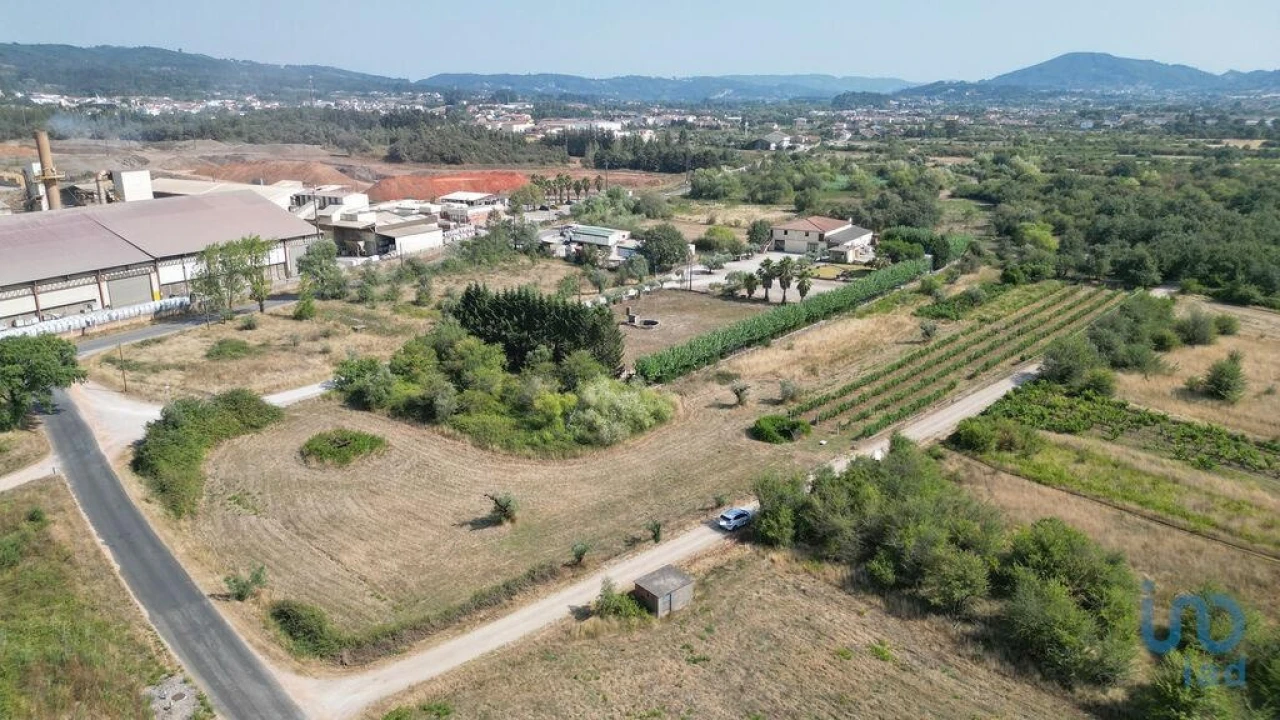 Terreno para Venda em Cumeeira Foto 3