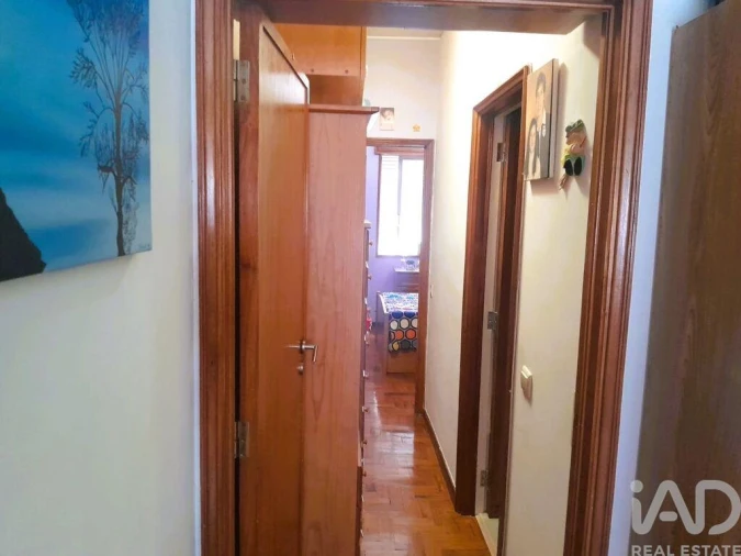 Apartamento T2 para Venda em Paranhos Foto 18