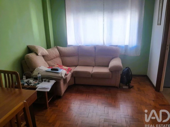 Apartamento T2 para Venda em Paranhos Foto 5