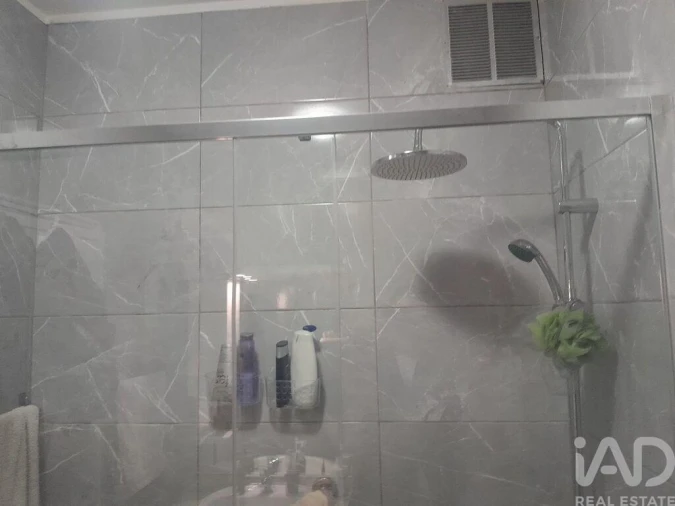 Apartamento T2 para Venda em Paranhos Foto 17