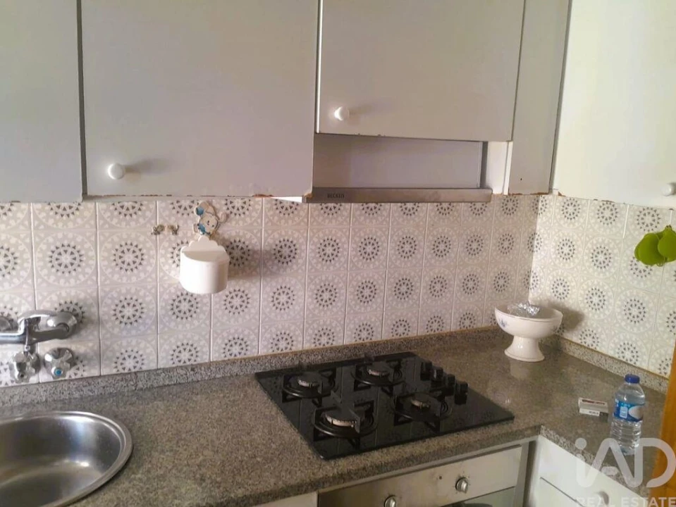 Apartamento T2 para Venda em Paranhos Foto 16