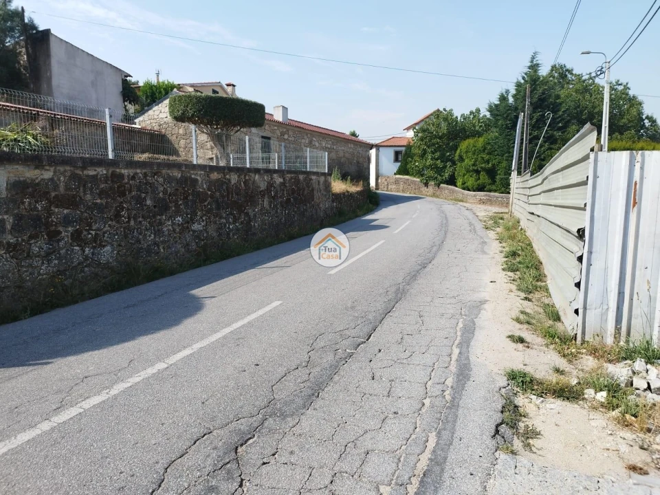 Moradia T5 para Venda em Cossourado Foto 9