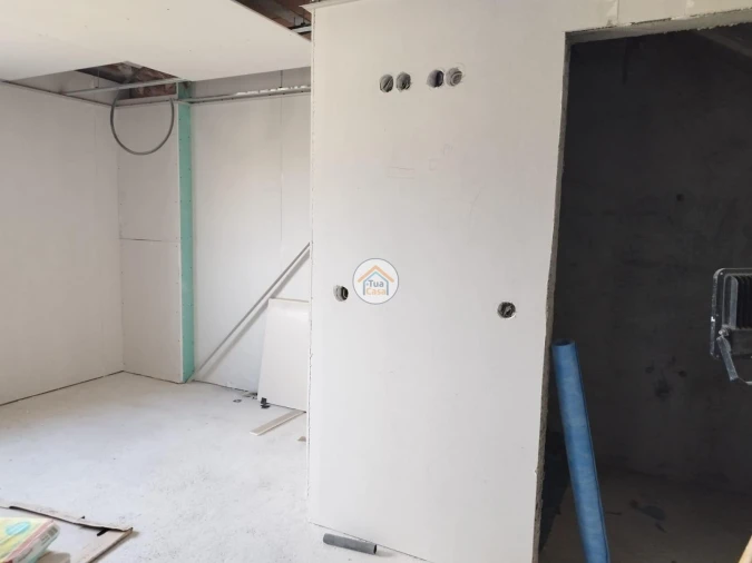 Moradia T5 para Venda em Cossourado Foto 14