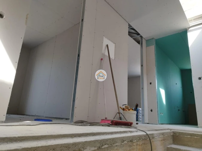 Moradia T5 para Venda em Cossourado Foto 12