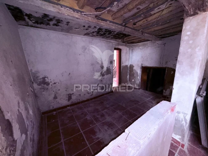 Moradia T9 para Venda em Assunção, Ajuda, Salvador e Santo Ildefonso Foto 10