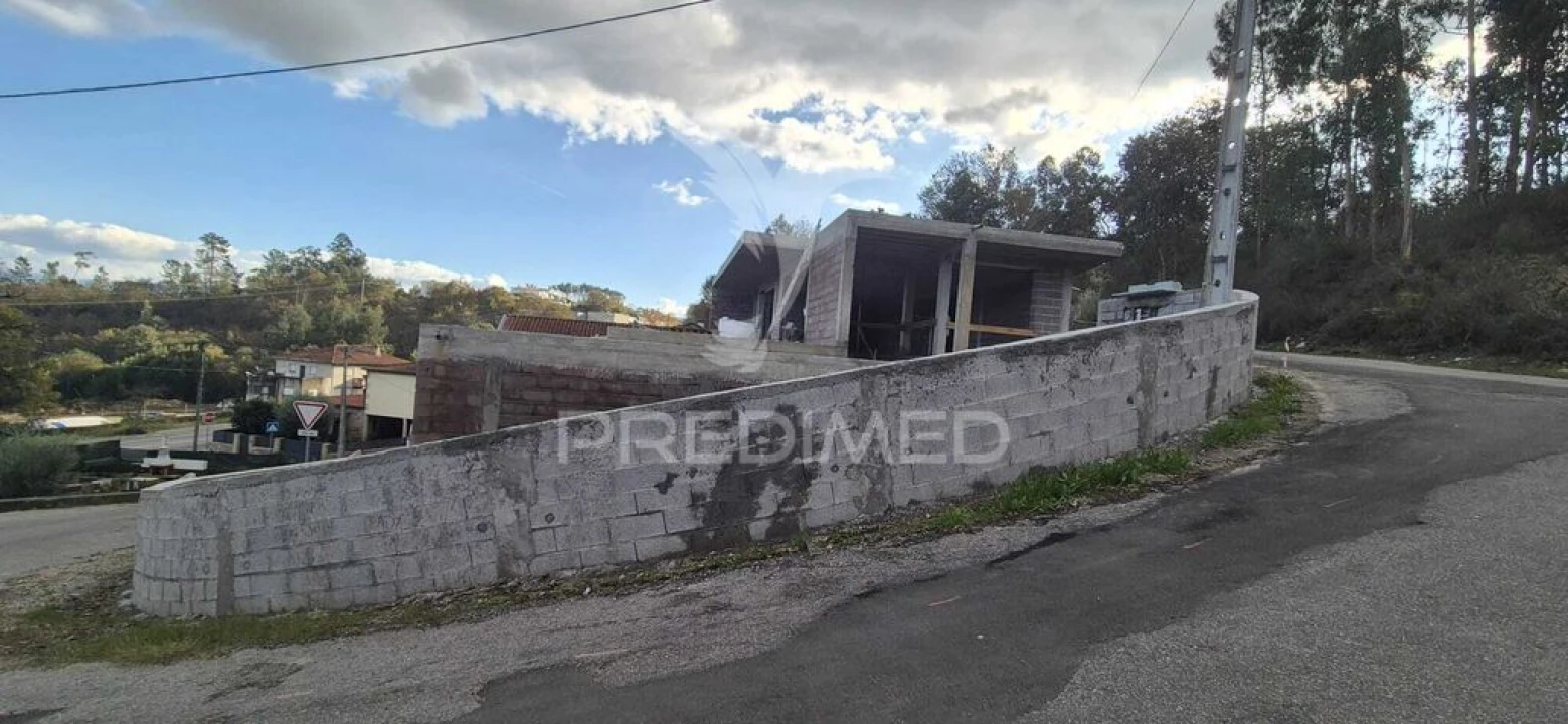 Moradia T3 para Venda em Gême Foto 9