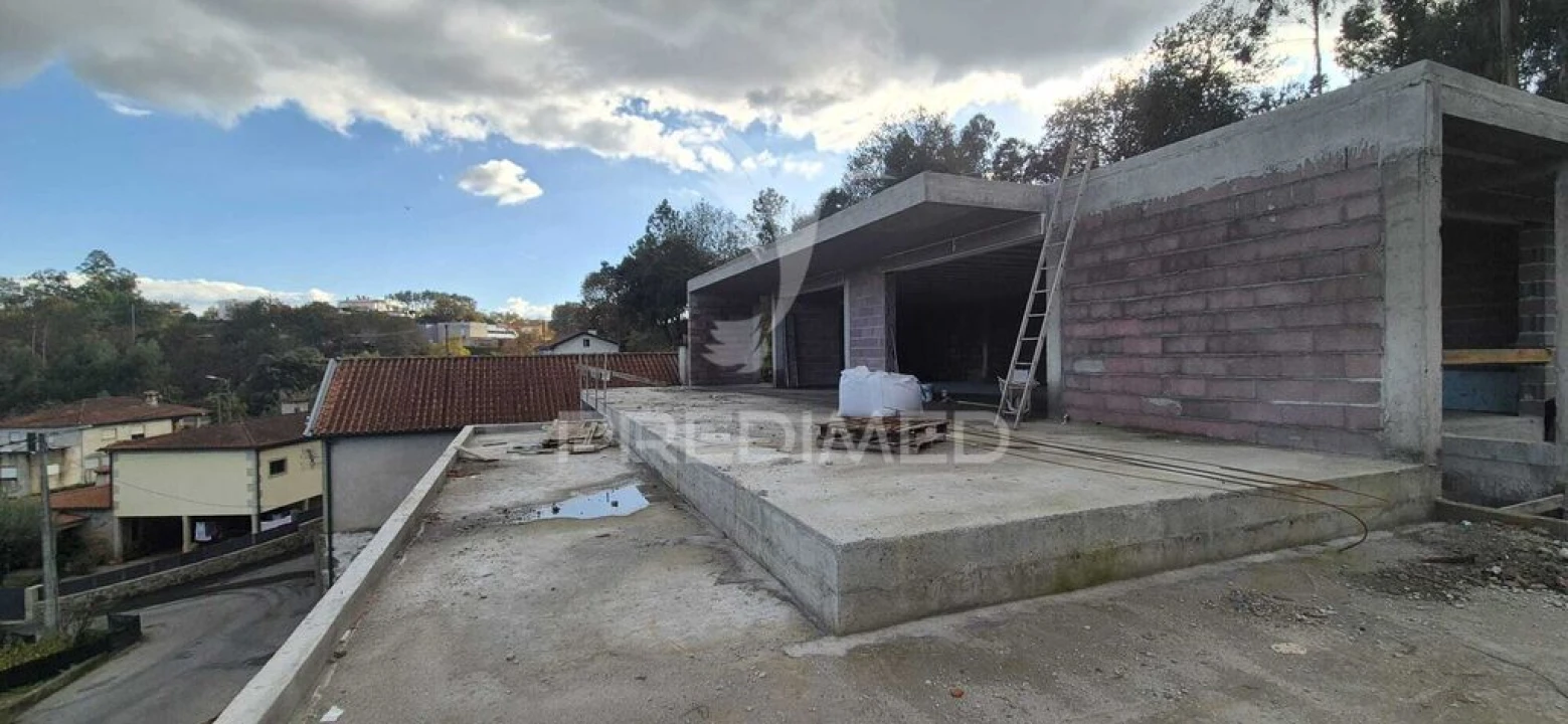 Moradia T3 para Venda em Gême Foto 11