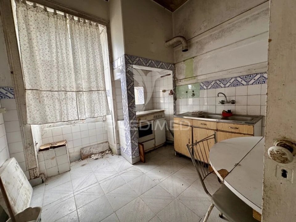 Prédio para Venda em Sesimbra (Castelo) Foto 6