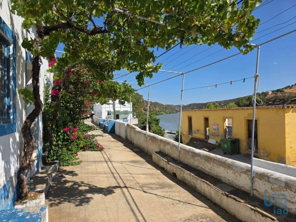 Moradia T5 para Venda em Santana de Cambas Foto 3