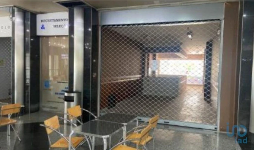 Loja para Venda em Cidade da Maia Foto 3