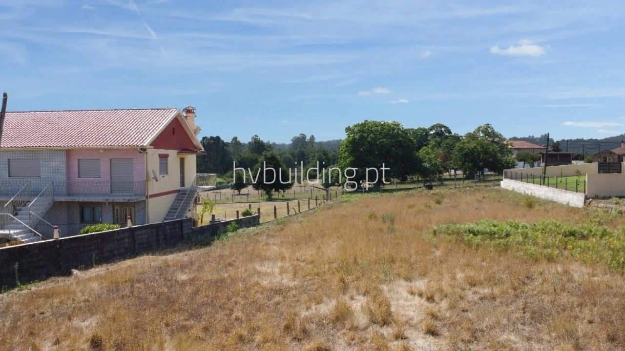 Terreno para Venda em Associação de Freguesias do Vale do Neiva Foto 1
