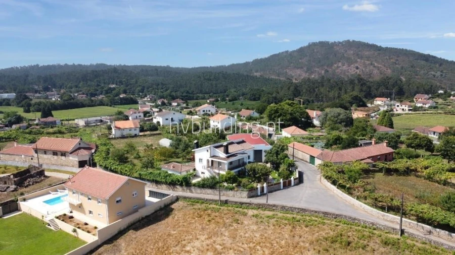 Terreno para Venda em Associação de Freguesias do Vale do Neiva Foto 3