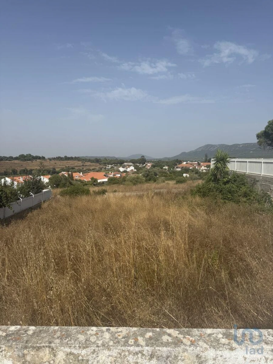Terreno para Venda em Sesimbra (Castelo)