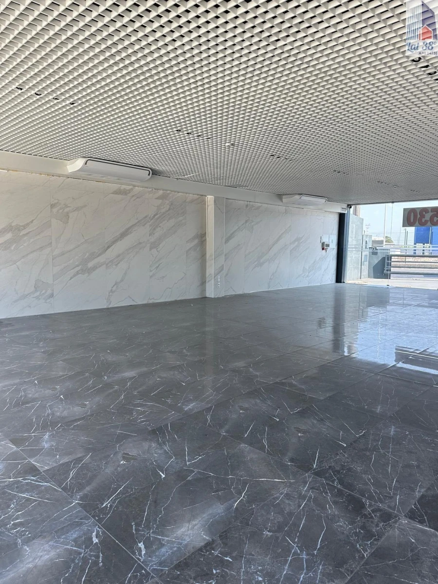 Armazém para Venda em Vila Franca de Xira Foto 3