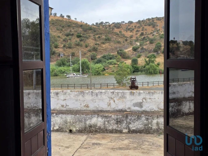 Loja para Venda em Santana de Cambas Foto 1