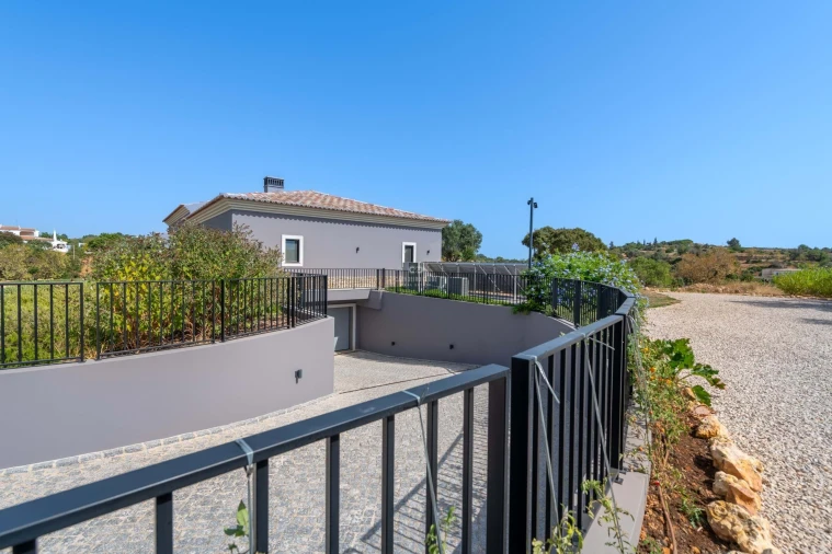 Moradia T3 para Venda em Ferragudo Foto 65