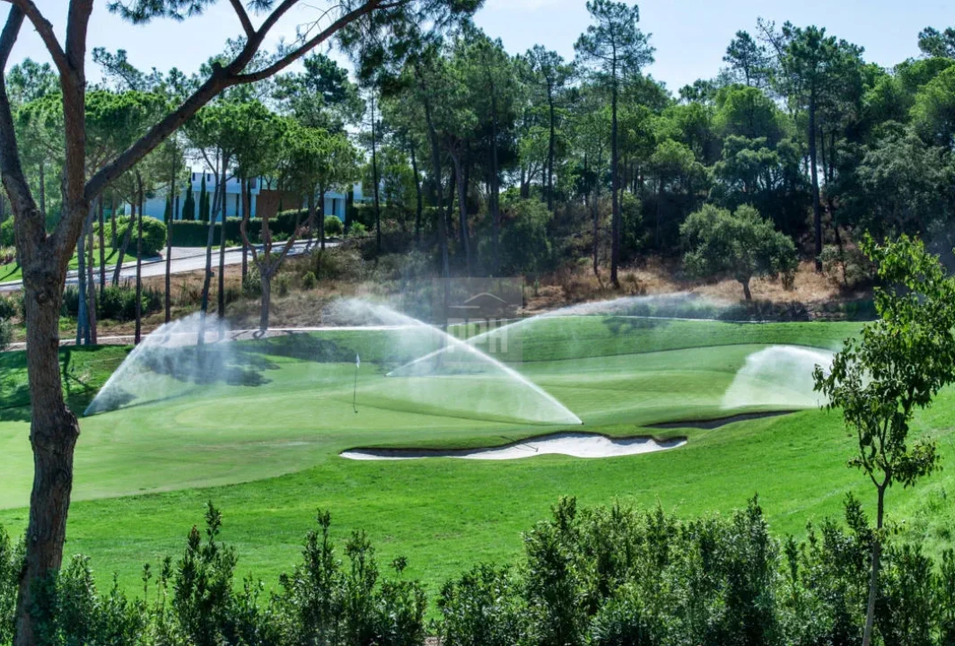 Moradia T6 para Venda em Almancil Foto 10