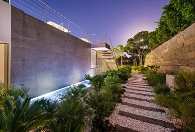 Moradia T6 para Venda em Almancil