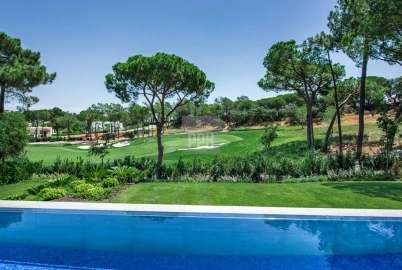 Moradia T6 para Venda em Almancil