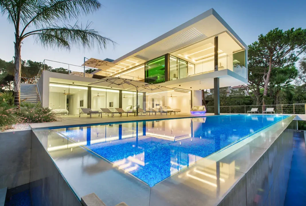 Moradia T6 para Venda em Almancil Foto 1