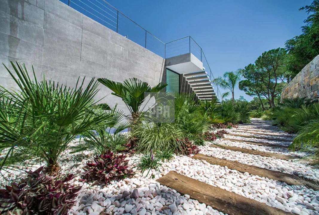 Moradia T6 para Venda em Almancil Foto 5