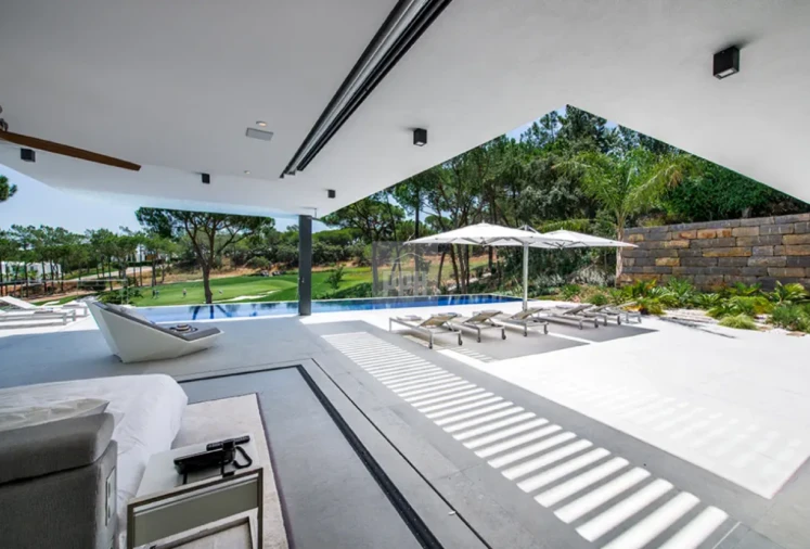 Moradia T6 para Venda em Almancil Foto 37