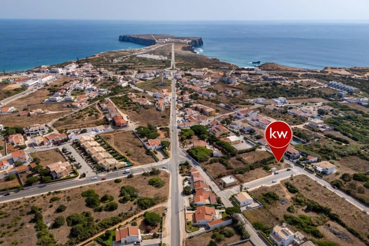 Terreno para Venda em Vila de Sagres Foto 2