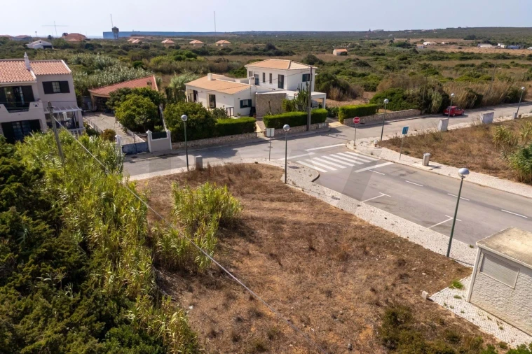Terreno para Venda em Vila de Sagres Foto 6