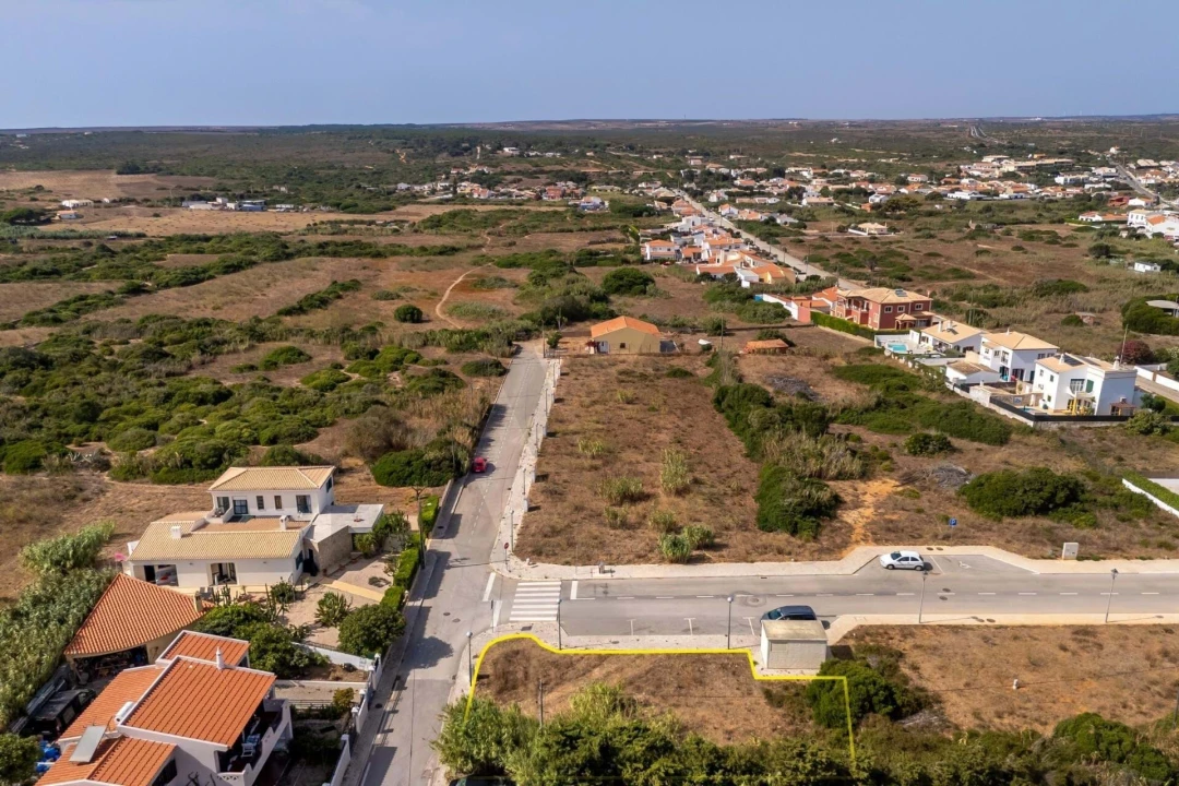 Terreno para Venda em Vila de Sagres Foto 3