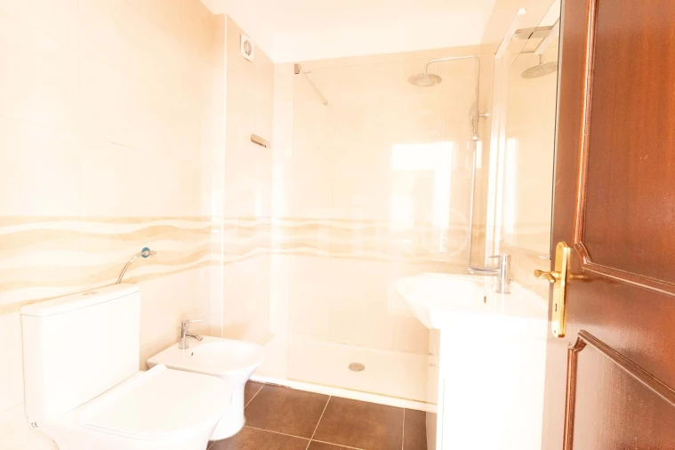 Apartamento T2 para Venda em União das Freguesias de Setúbal Foto 15