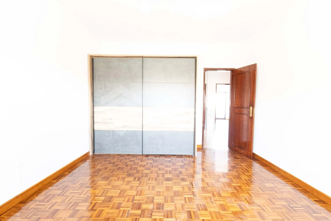 Apartamento T2 para Venda em União das Freguesias de Setúbal Foto 14