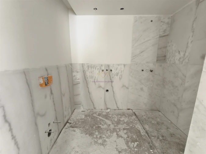 Apartamento T2 para Venda em Alcantara Foto 24