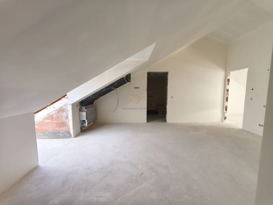 Apartamento T4 para Venda em Alcantara Foto 25