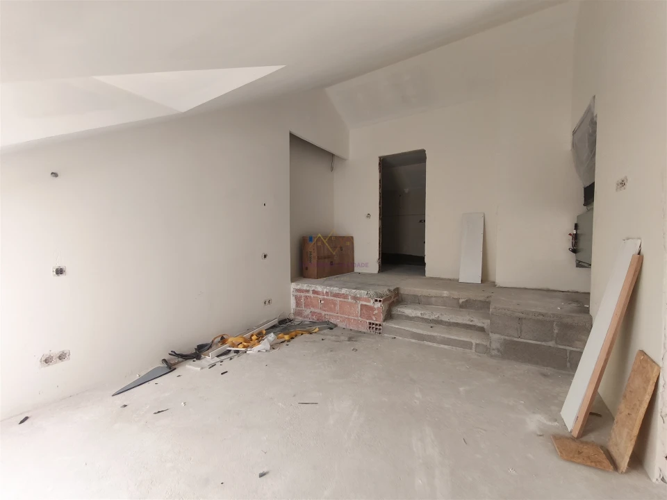Apartamento T4 para Venda em Alcantara Foto 29
