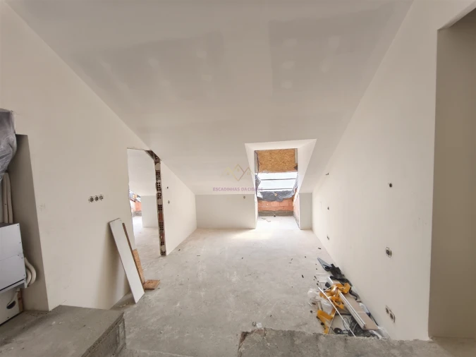 Apartamento T4 para Venda em Alcantara Foto 26