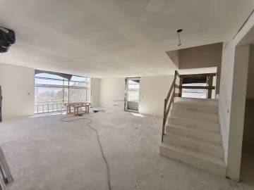 Apartamento T4 para Venda em Alcantara