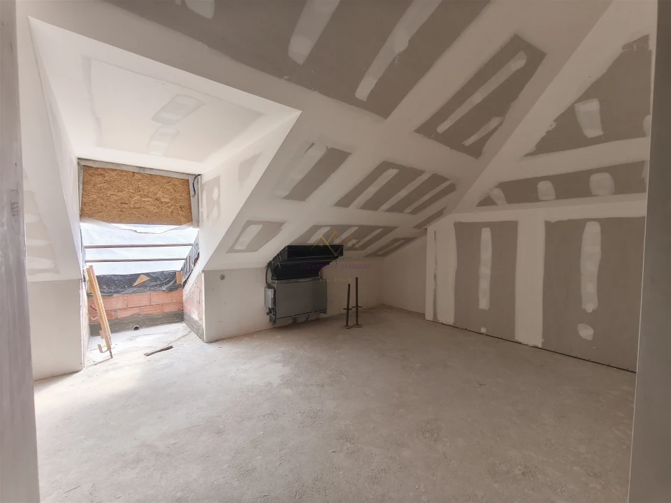 Apartamento T4 para Venda em Alcantara Foto 26