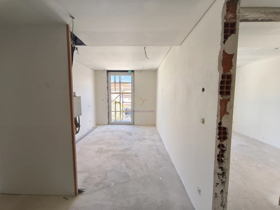 Apartamento T6 para Venda em Alcantara Foto 24