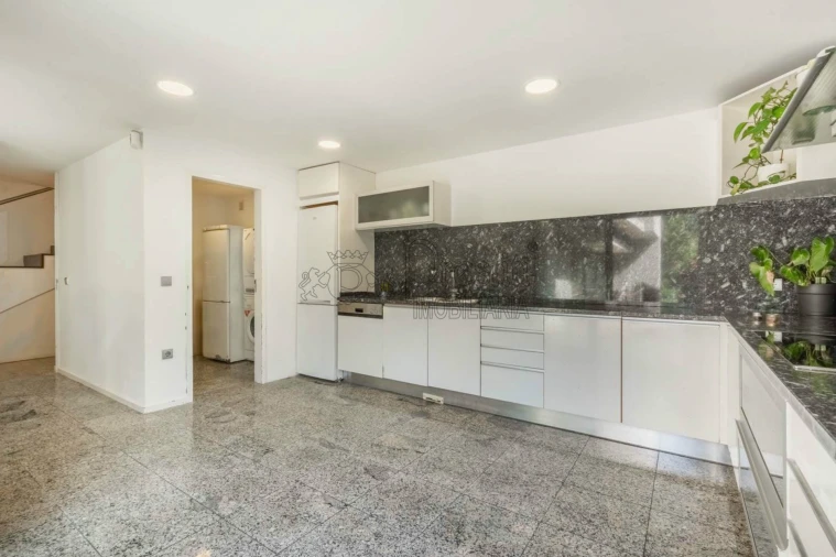 Moradia T3 para Venda em Pinheiro Foto 6