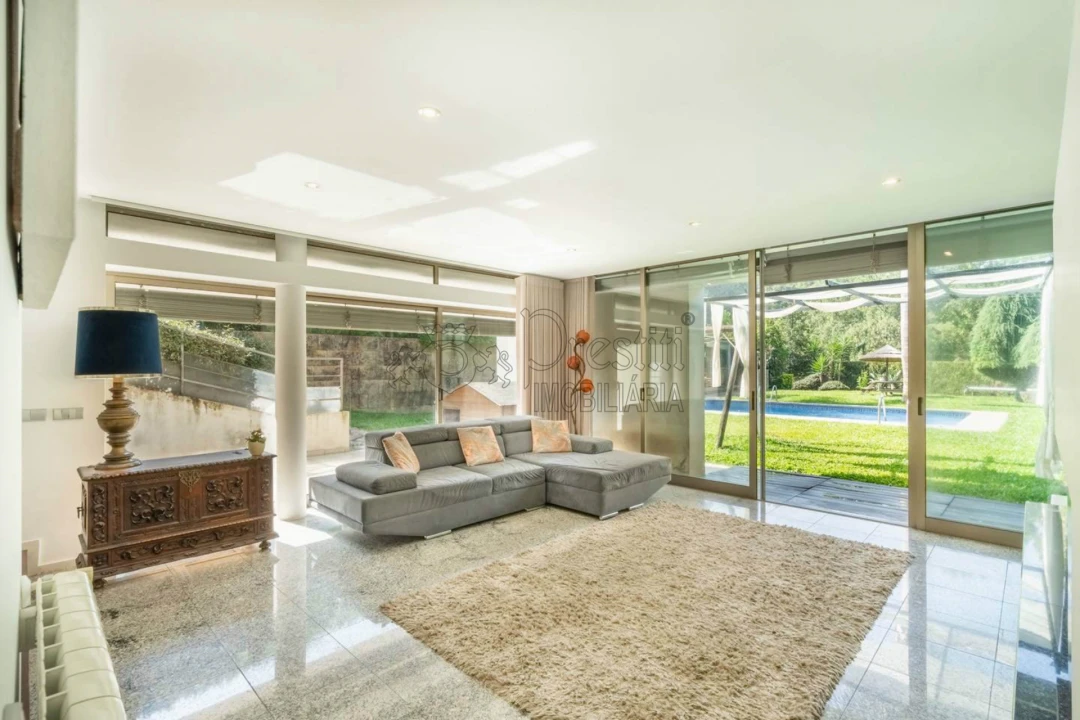 Moradia T3 para Venda em Pinheiro Foto 2