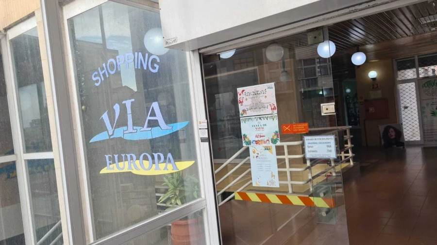 Loja para Venda em Alto do Seixalinho, Santo André e Verderena Foto 3